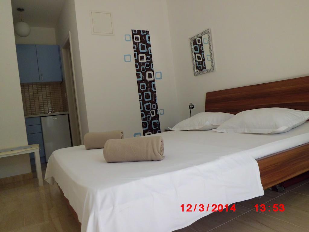 Apartments Viskovic Makarska Oda fotoğraf